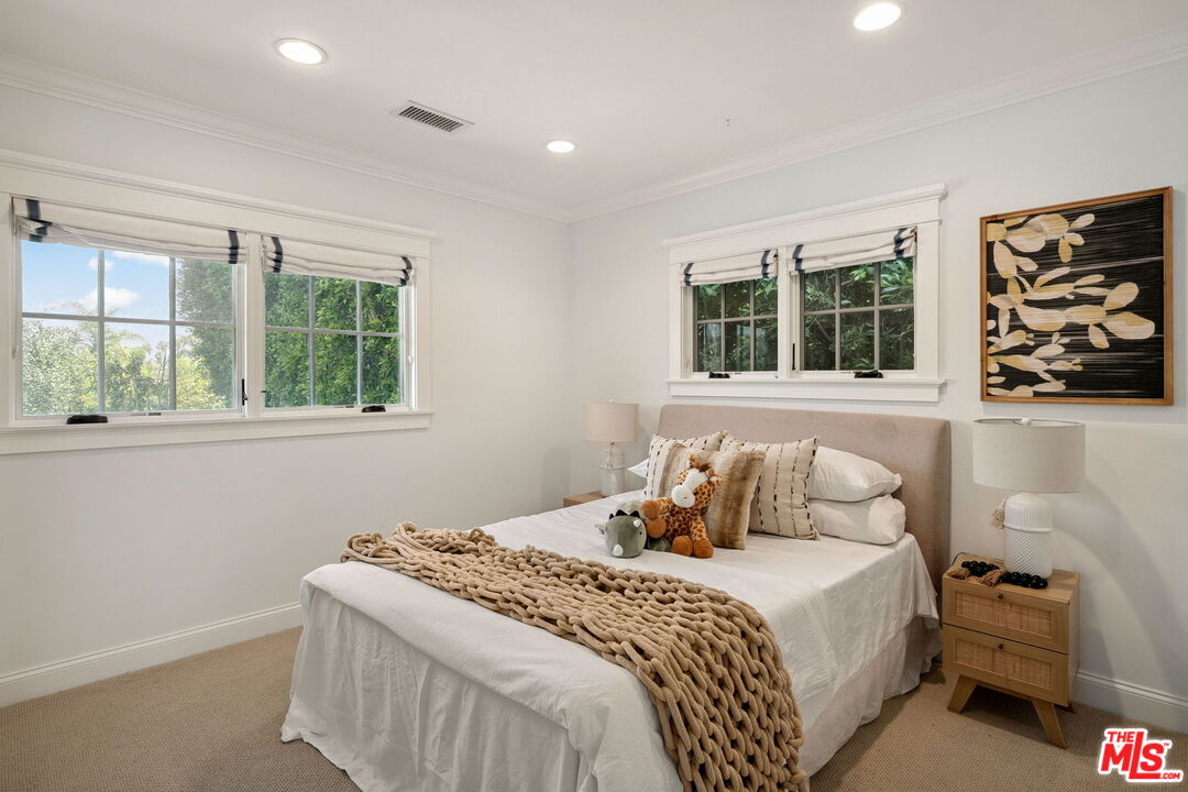 MLS #25558333 image #16