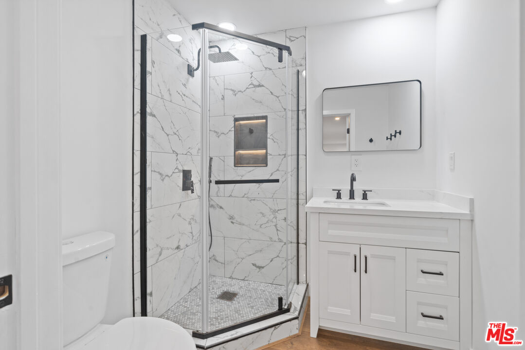 MLS #25558543 image #16