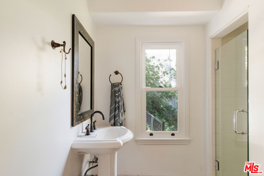 MLS #25558609 image #51