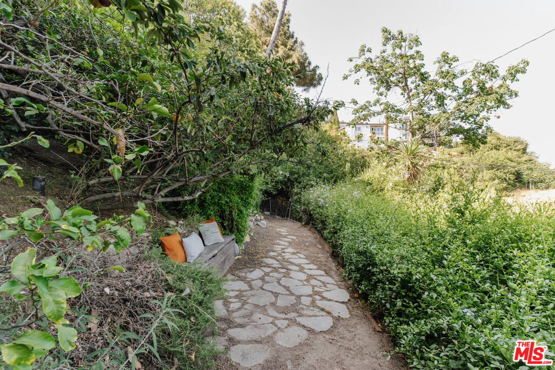 MLS #25558609 image #67