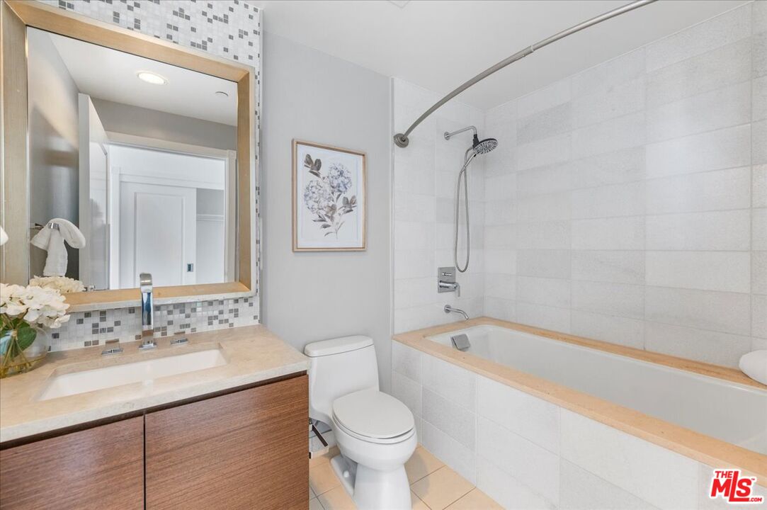 MLS #25558713 image #15