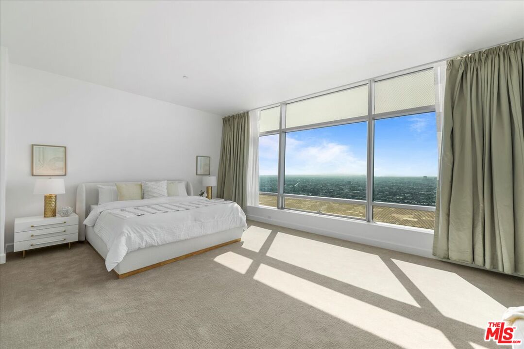 MLS #25558713 image #16