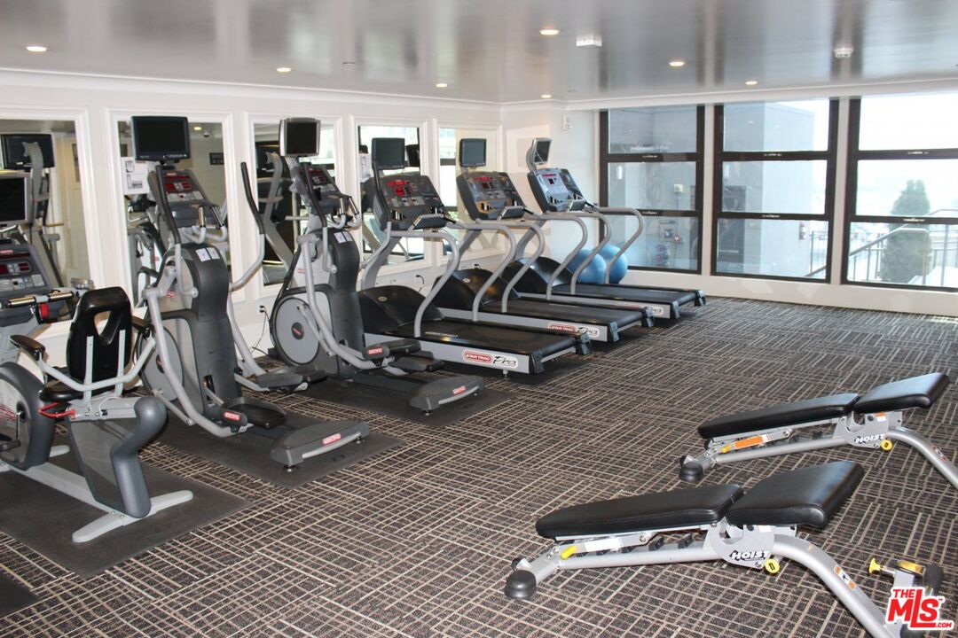 MLS #25558907 image #10