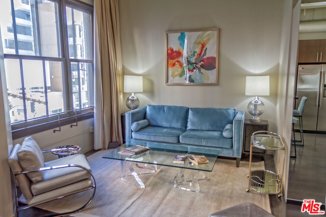 MLS #25558907 image #3