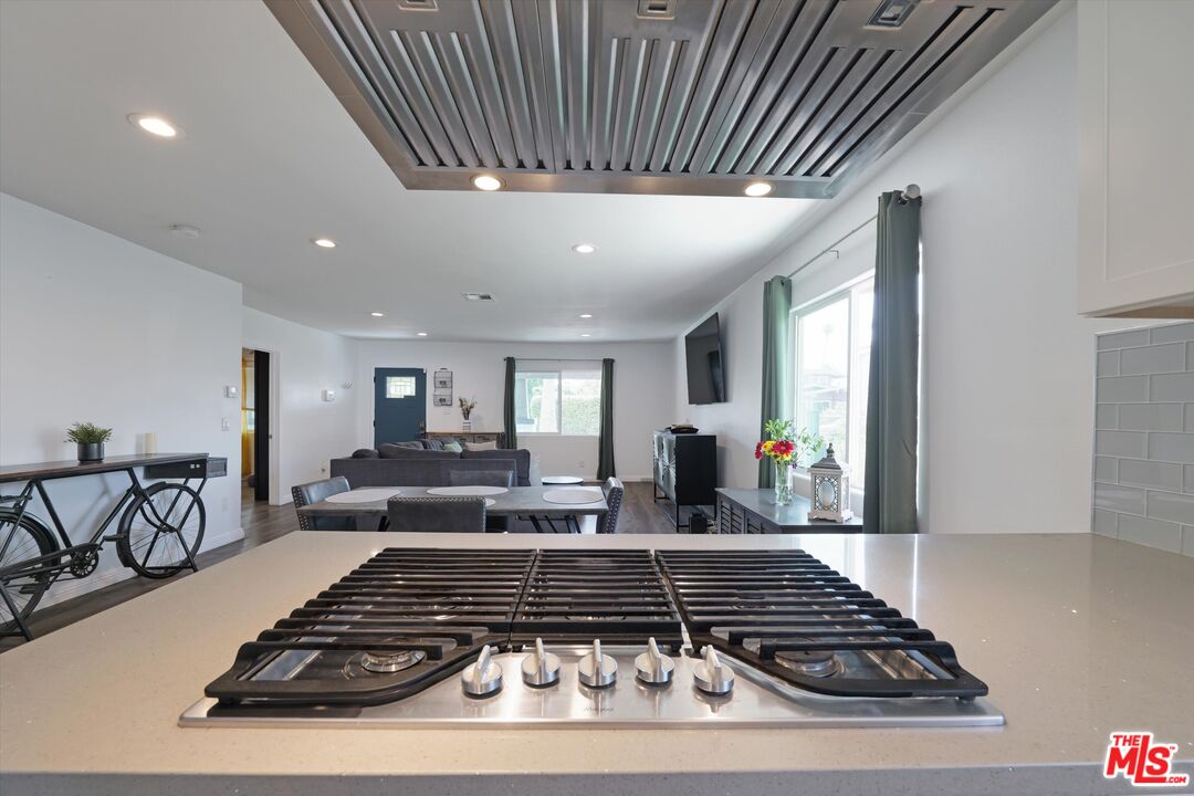 MLS #25558965 image #9