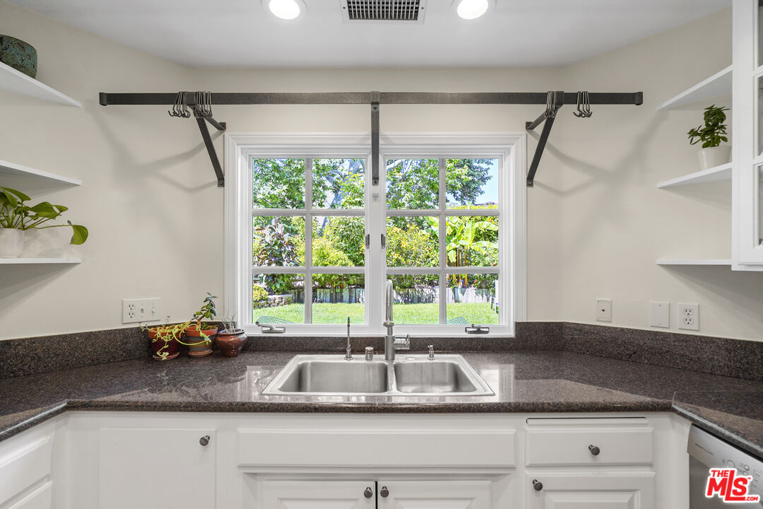 MLS #25559067 image #9