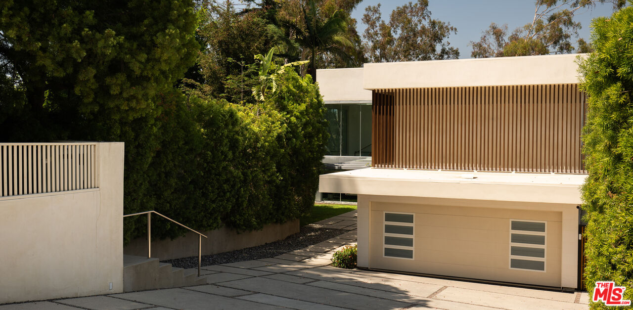 MLS #25559077 image #1