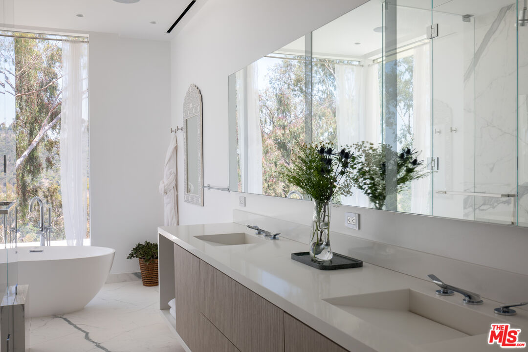 MLS #25559077 image #29