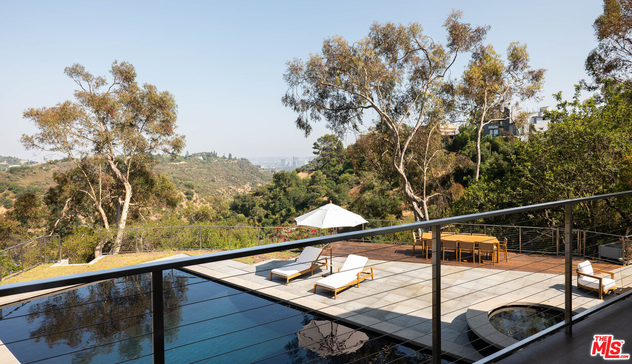 MLS #25559077 image #33