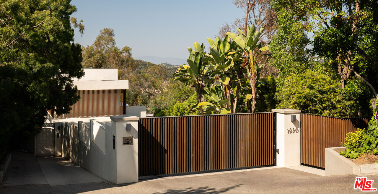 MLS #25559077 image #0