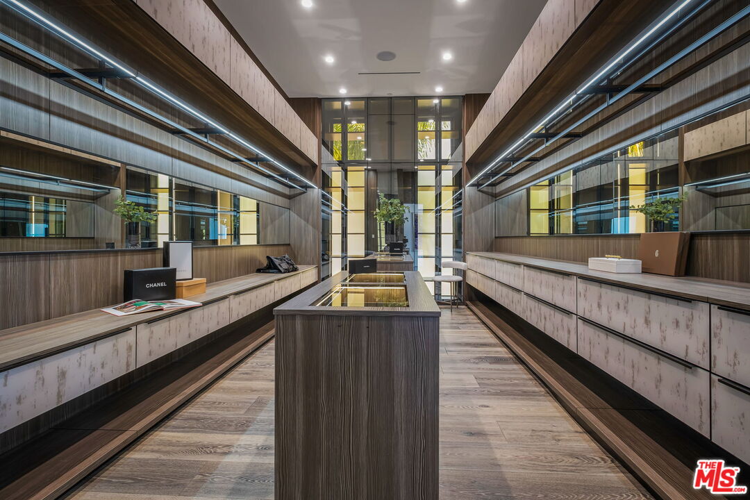 MLS #25559289 image #19