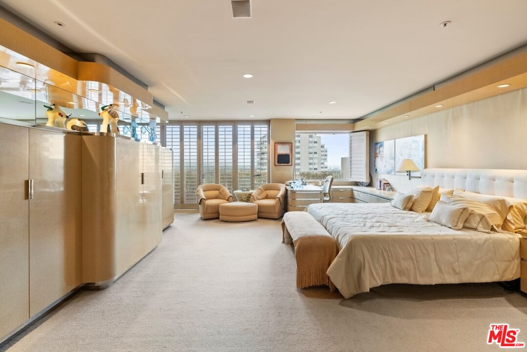 MLS #25559315 image #13