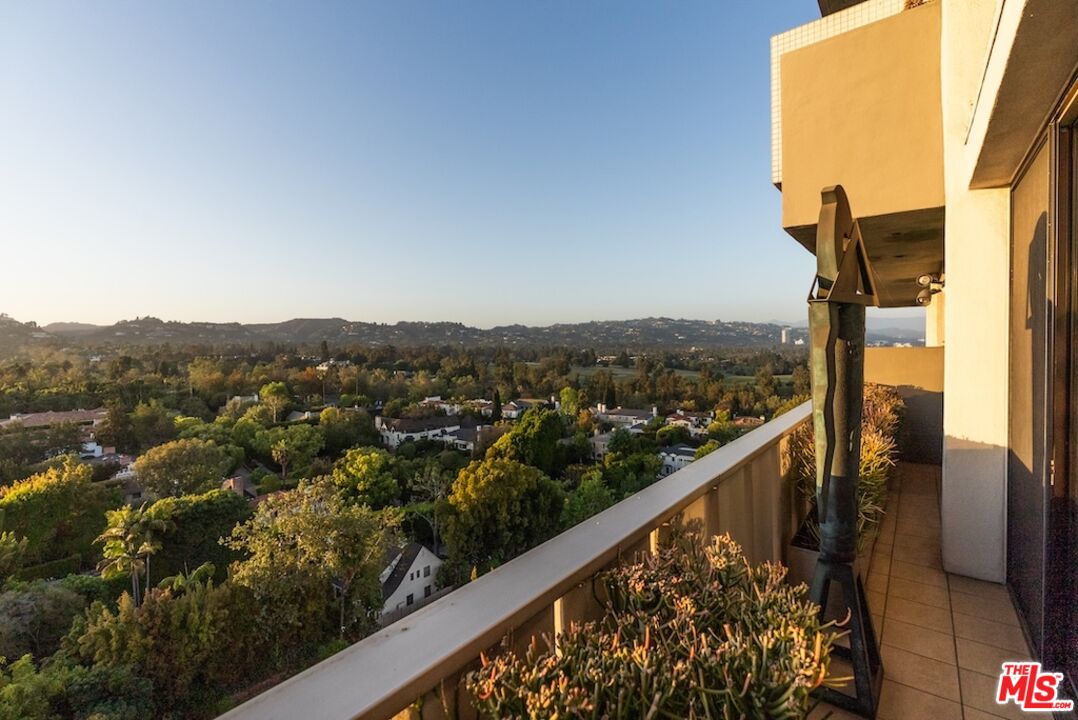 MLS #25559315 image #33