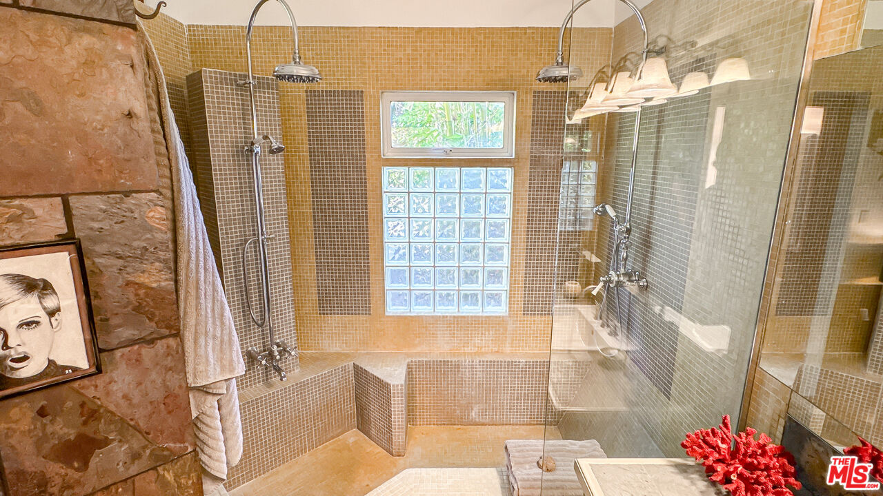 MLS #25559449 image #20