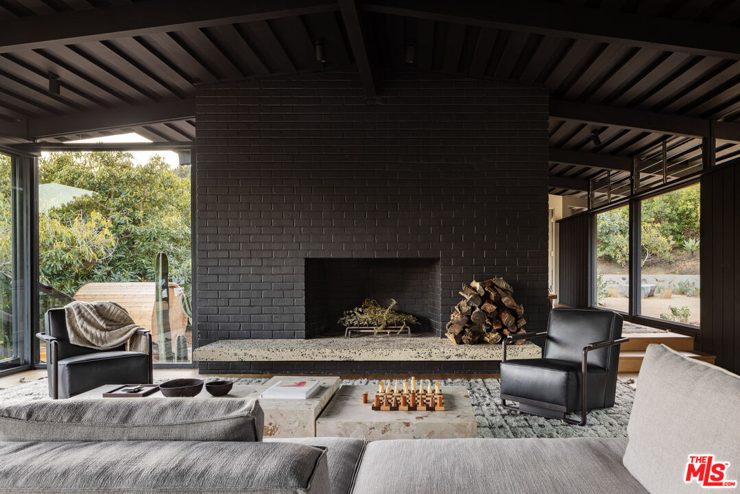 MLS #25559465 image #2