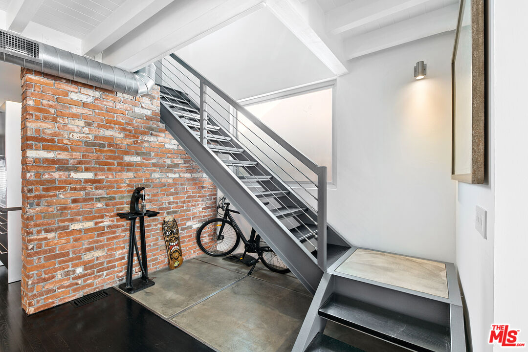 MLS #25559631 image #31