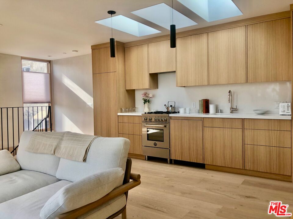 MLS #25559881 image #16