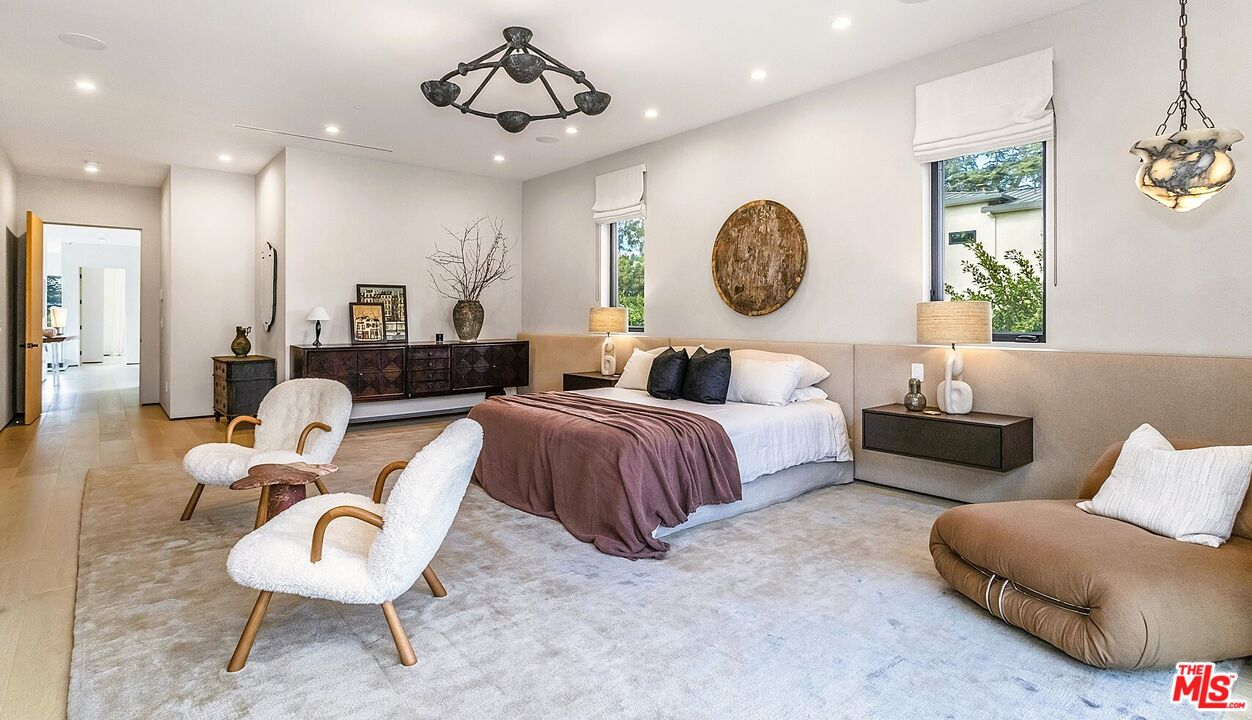 MLS #25560191 image #13