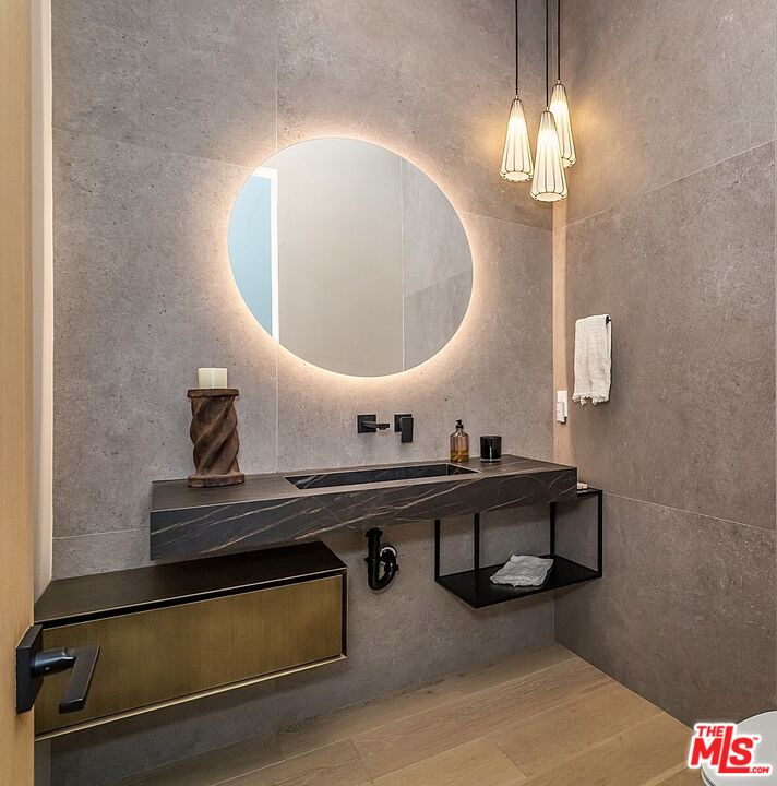 MLS #25560191 image #20