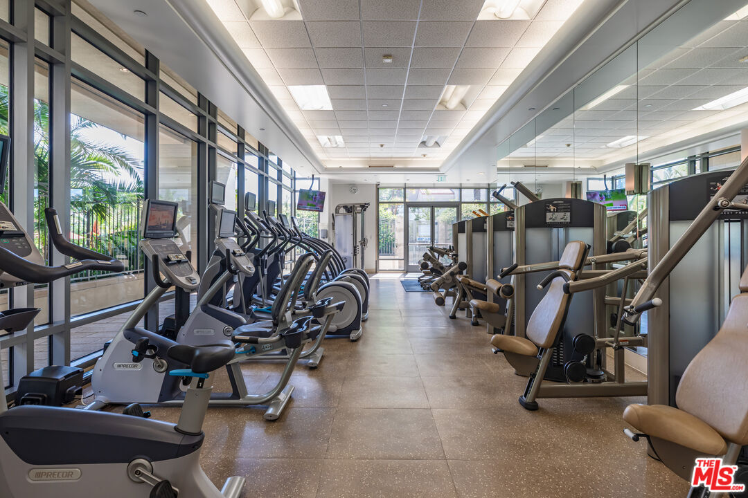 MLS #25560291 image #21