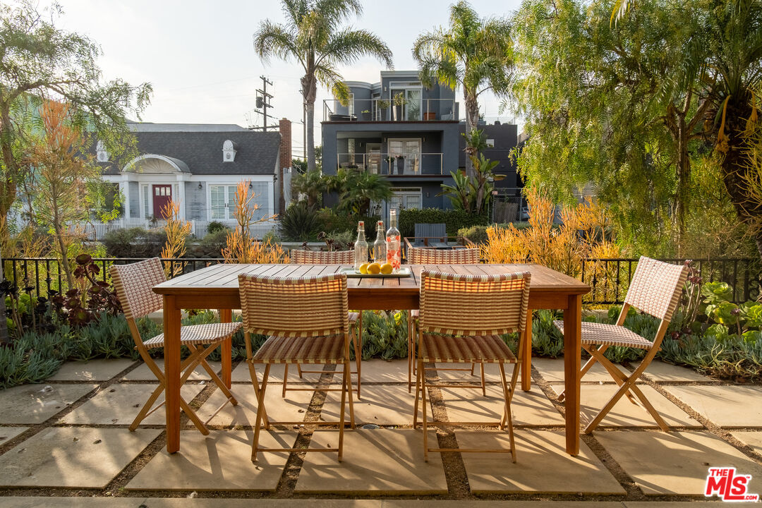 MLS #25560403 image #9