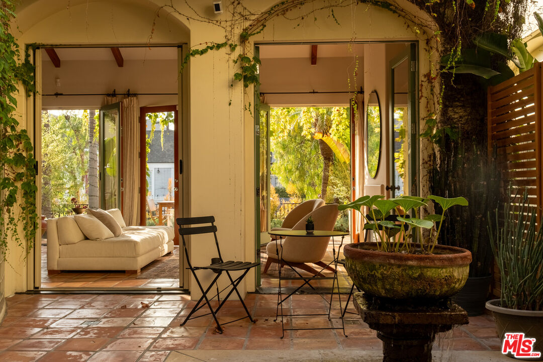 MLS #25560403 image #12