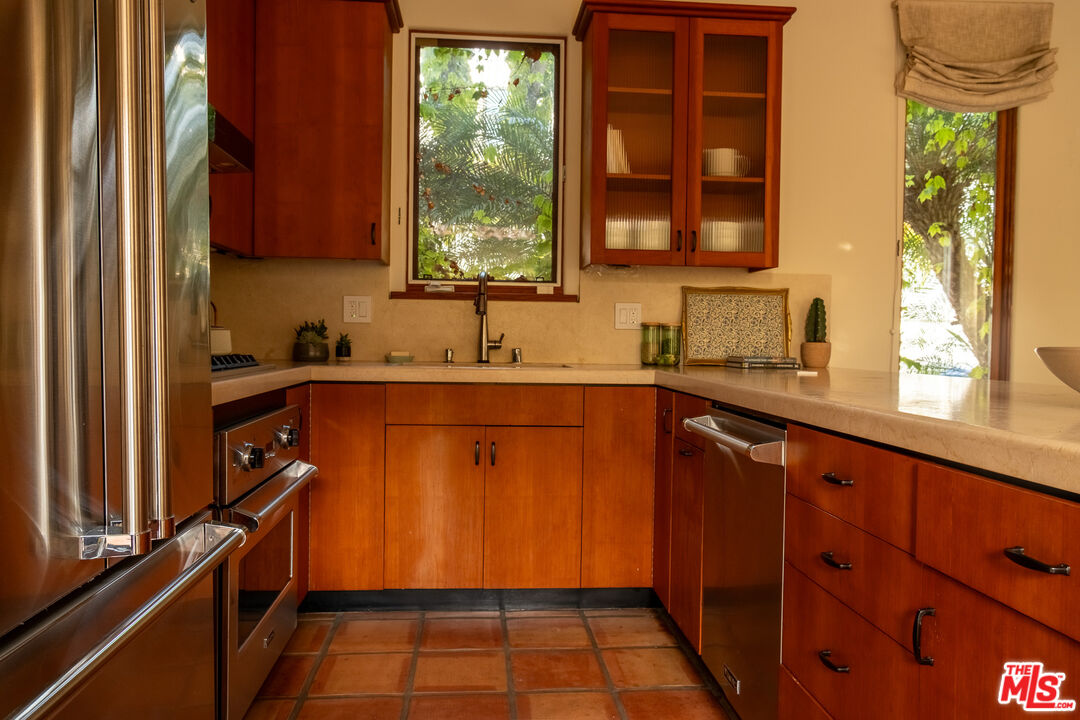 MLS #25560403 image #19