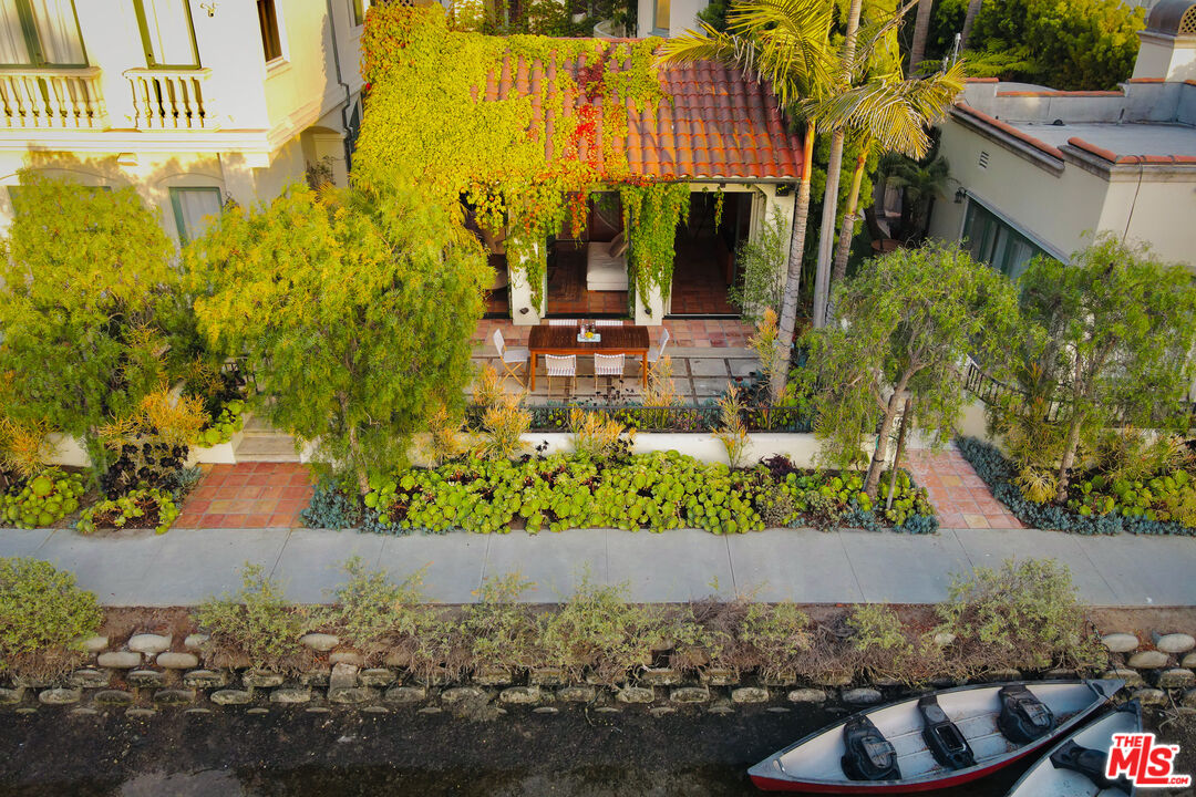 MLS #25560403 image #38