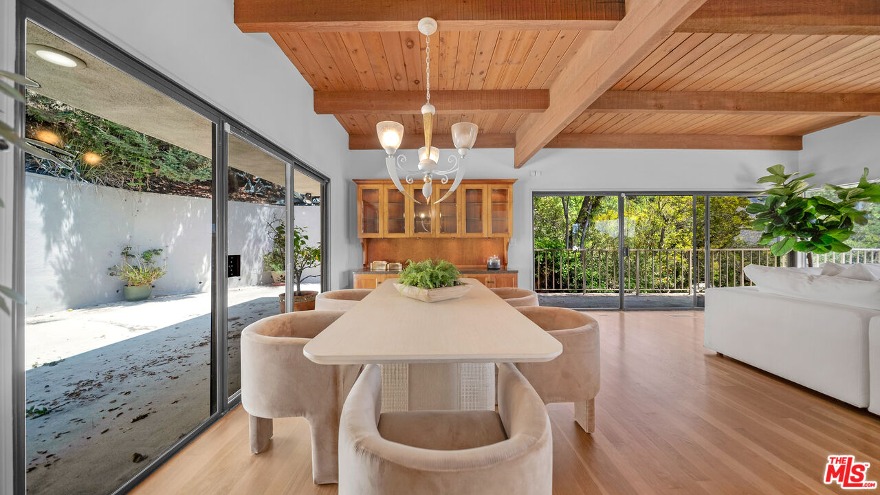 MLS #25560453 image #9