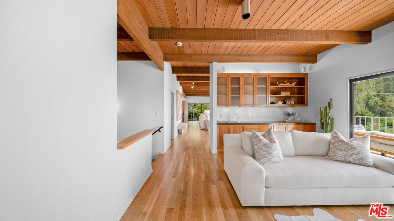 MLS #25560453 image #11