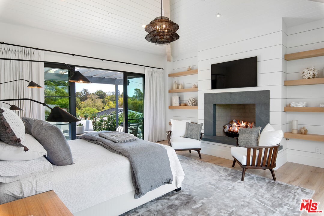 MLS #25560733 image #11