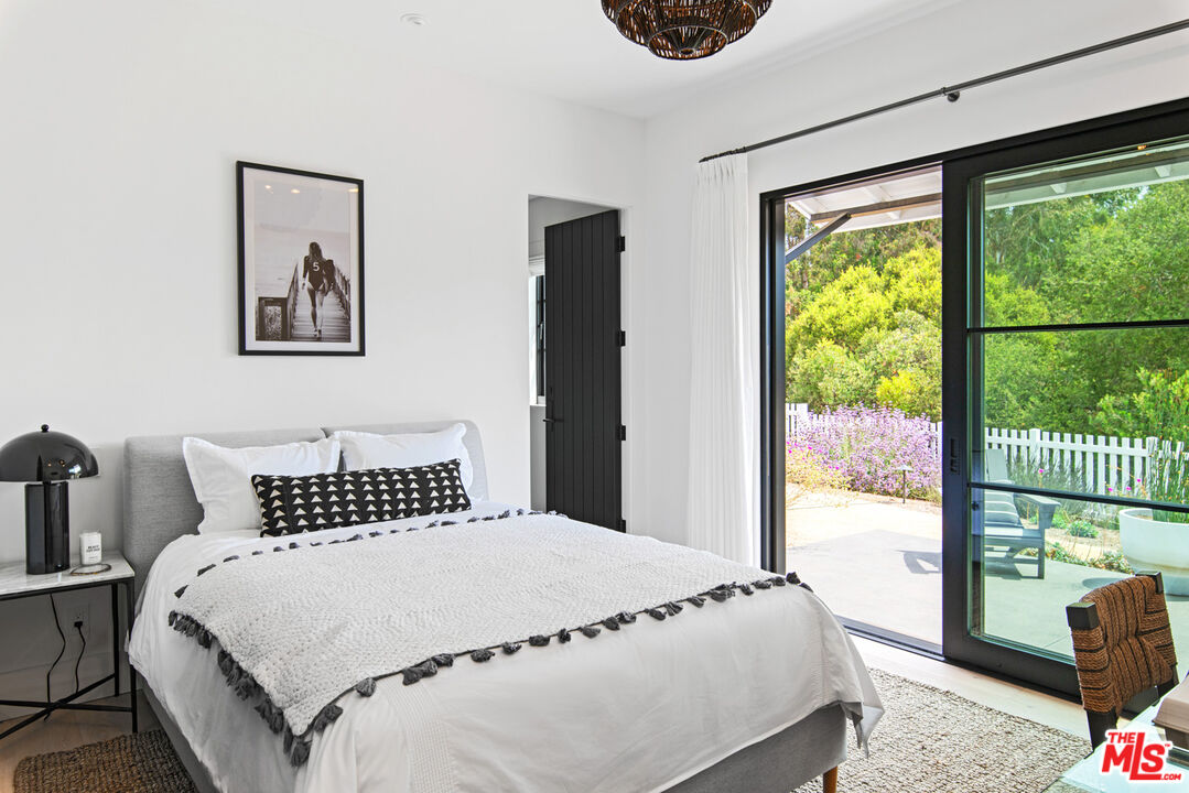 MLS #25560733 image #14