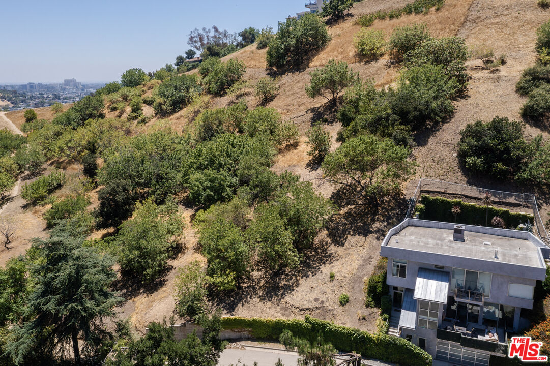 MLS #25560793 image #10