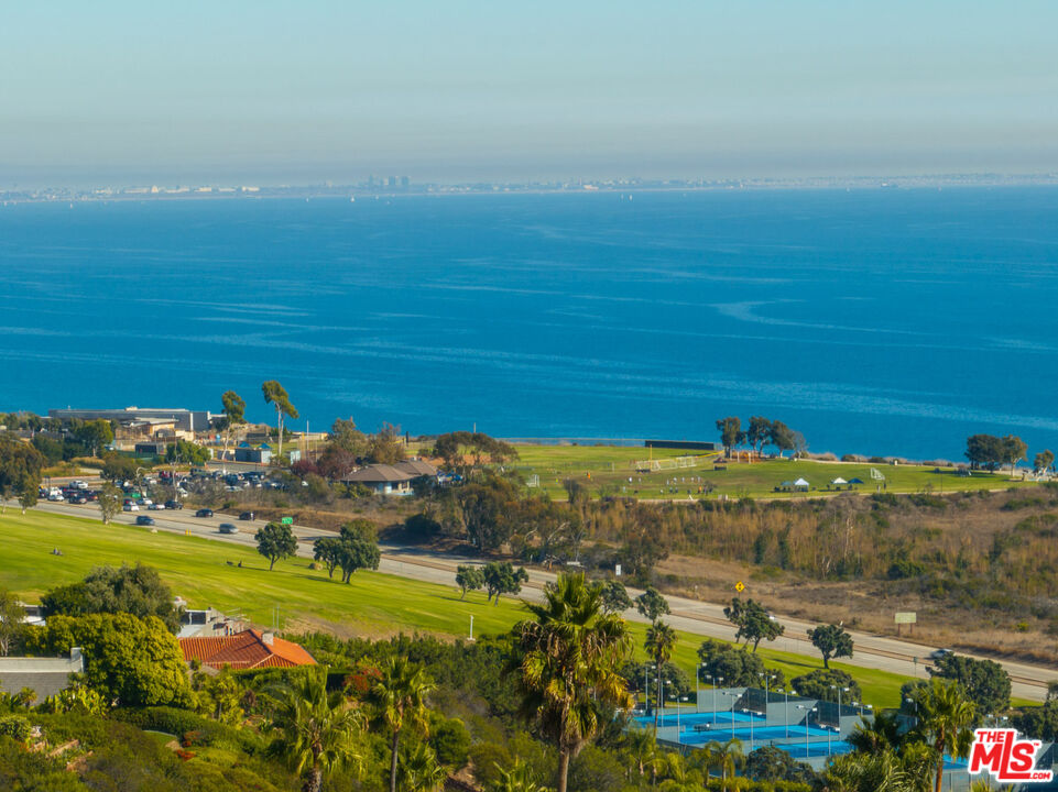 MLS #25561033 image #21