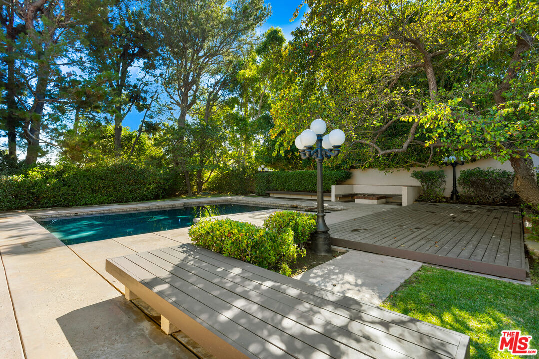 MLS #25561033 image #2