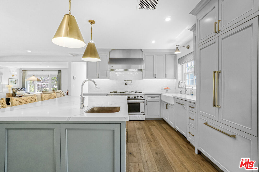 MLS #25561253 image #14