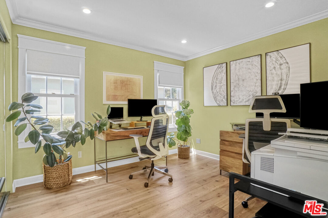 MLS #25561253 image #30