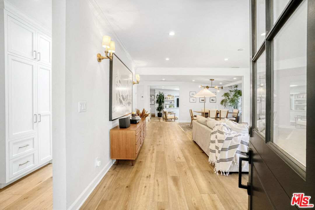 MLS #25561253 image #3