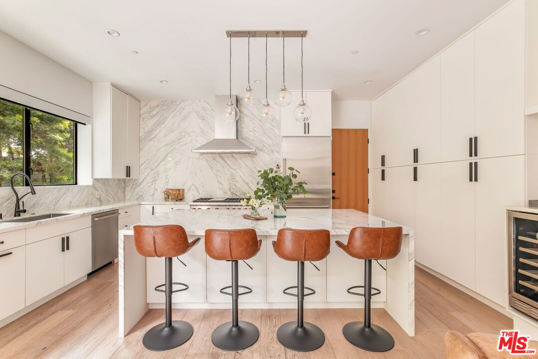 MLS #25561279 image #13