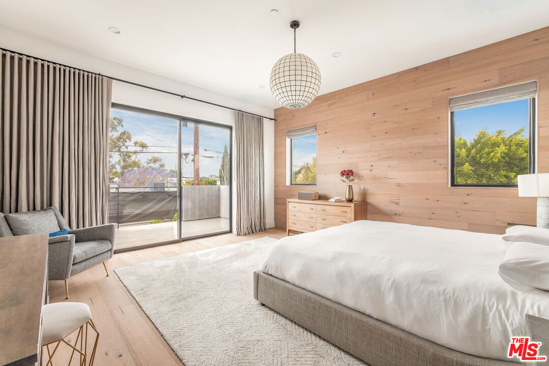 MLS #25561279 image #22