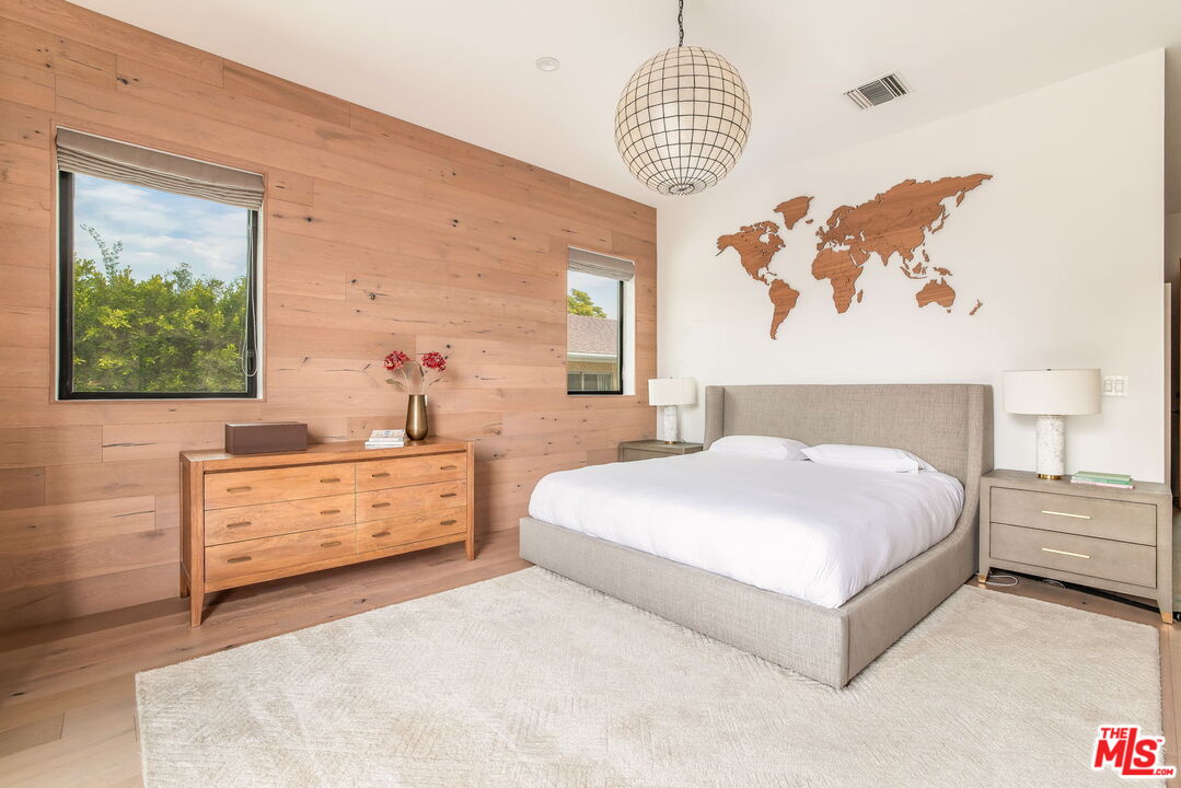 MLS #25561279 image #23