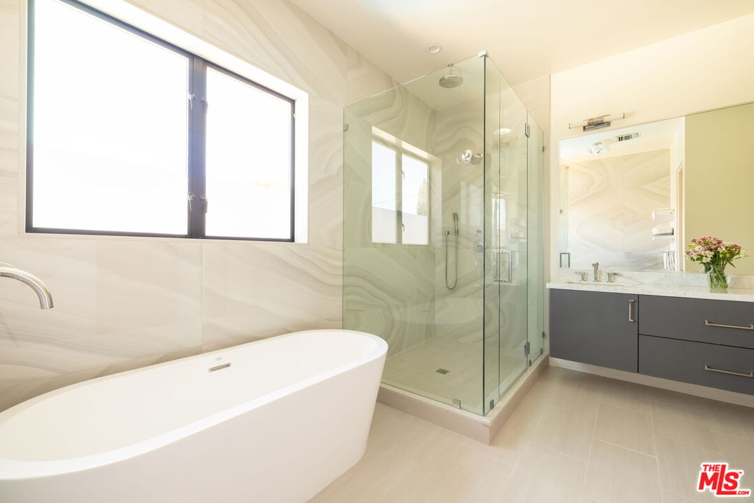 MLS #25561279 image #27