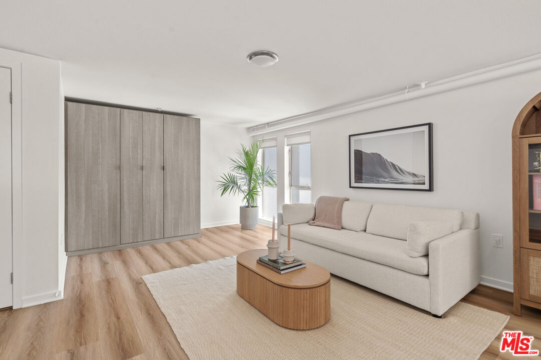 MLS #25561317 image #4