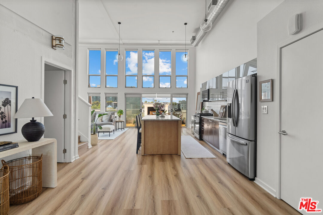 MLS #25561317 image #6