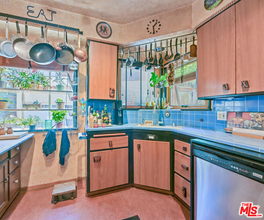 MLS #25561337 image #11