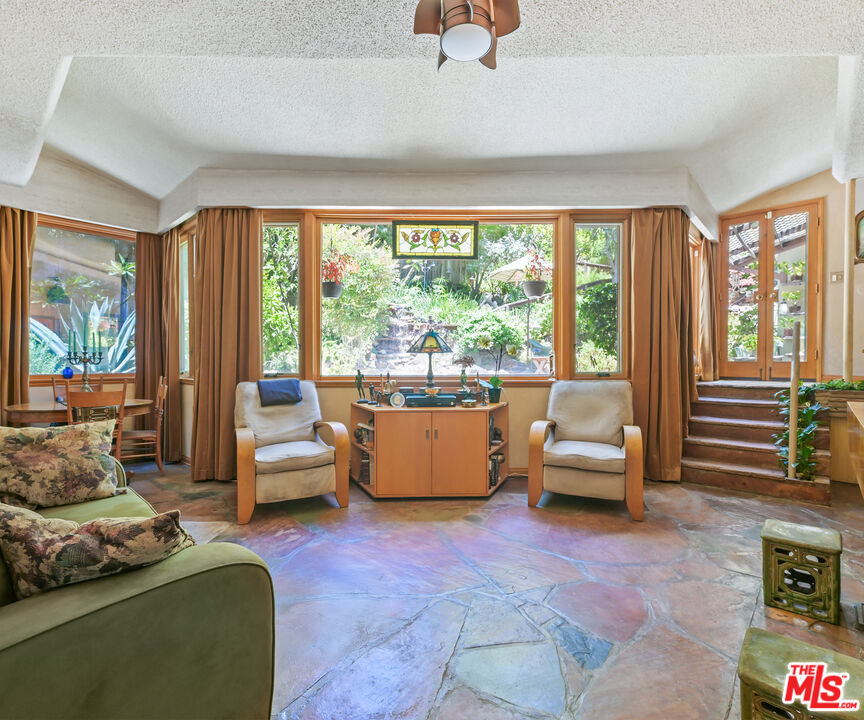 MLS #25561337 image #3