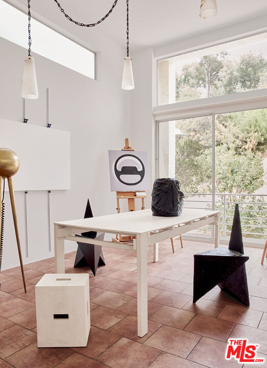 MLS #25561391 image #9