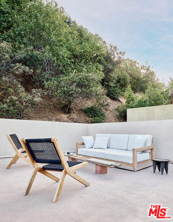 MLS #25561391 image #24