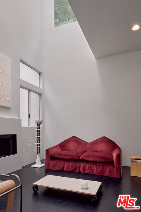 MLS #25561391 image #4