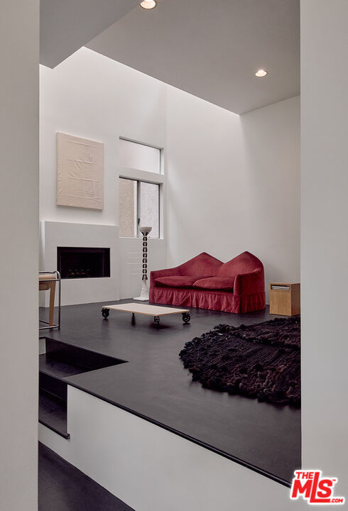 MLS #25561391 image #6